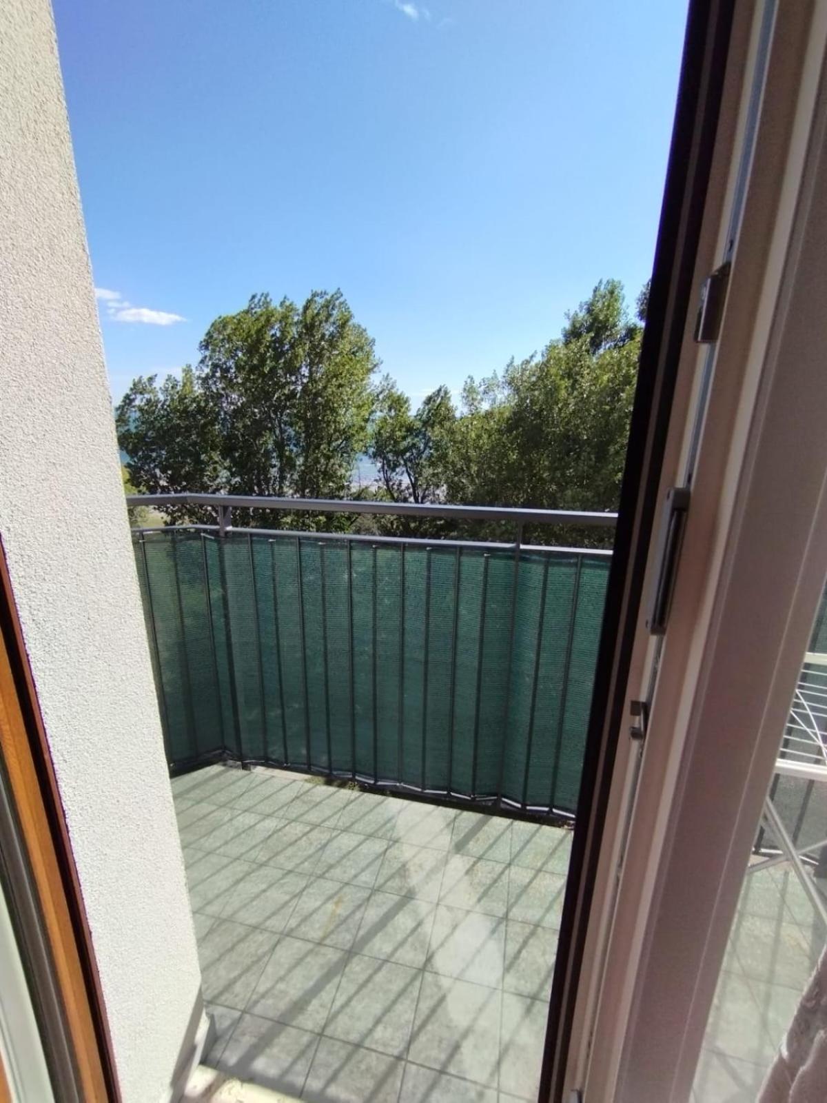 Appartamento Luxury Vista Mare Per 6 Persone A 마리나 율리아 외부 사진